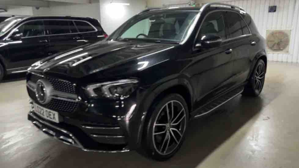 More views of Mercedes-Benz GLE