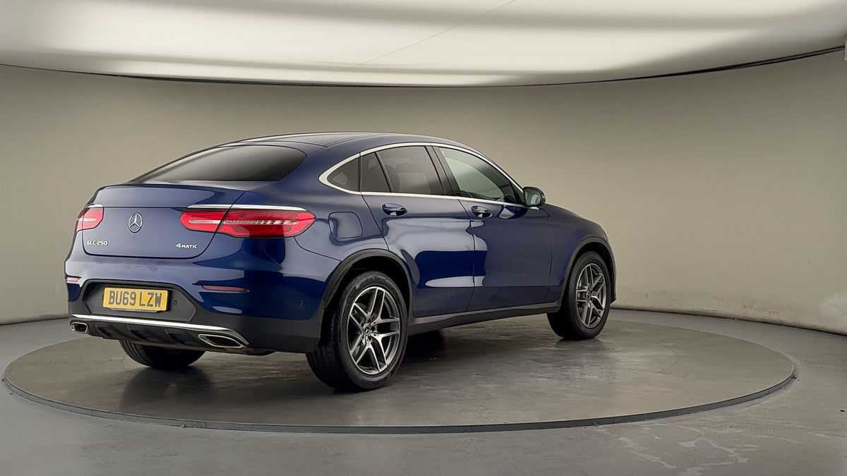 More views of Mercedes-Benz GLC