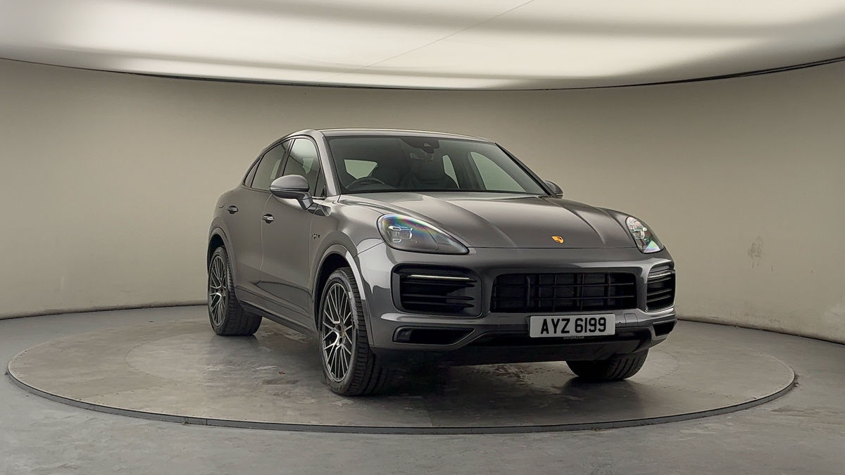 More views of Porsche Cayenne
