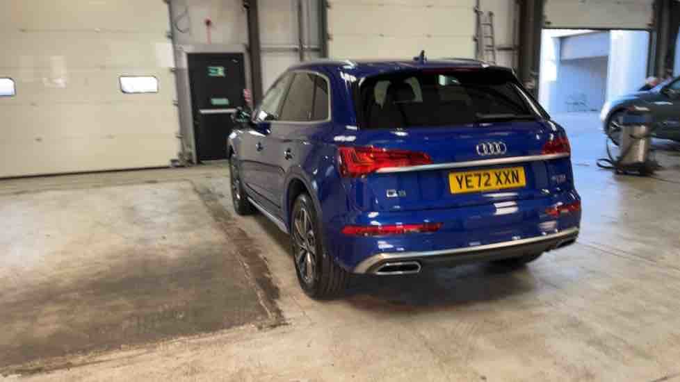 More views of Audi Q5
