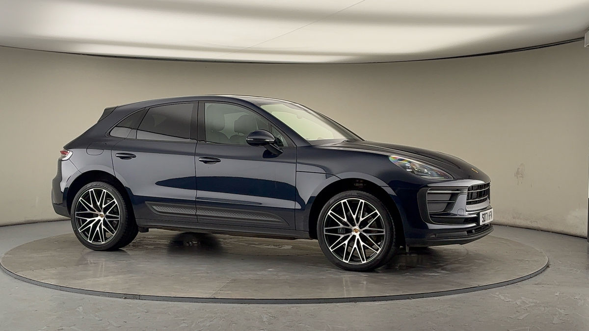 More views of Porsche Macan