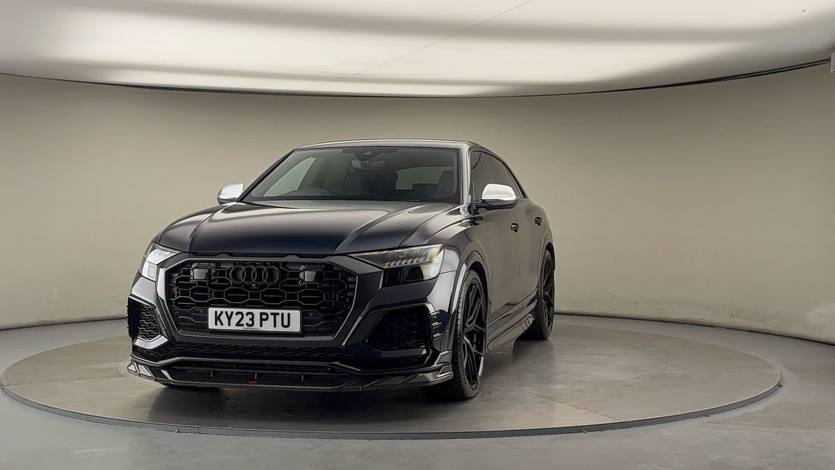 More views of Audi RSQ8