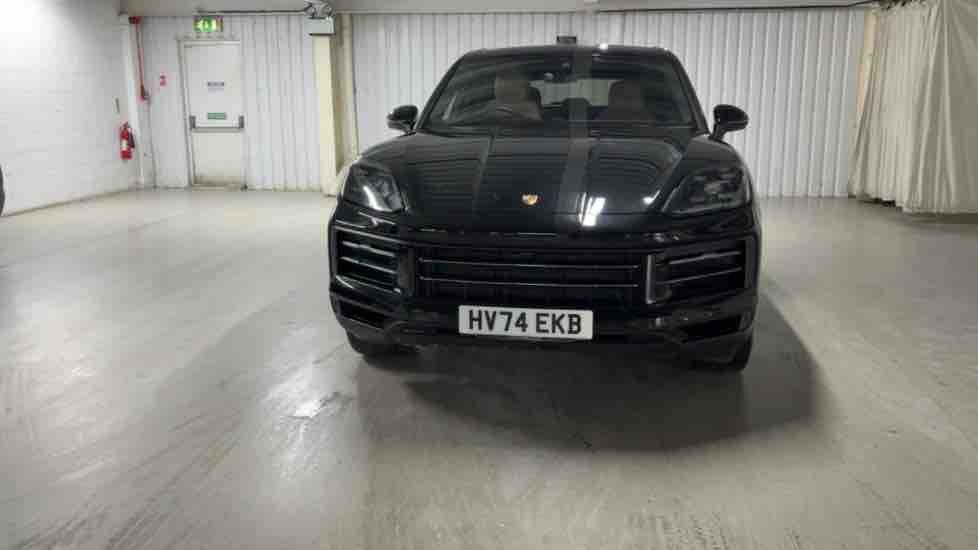 More views of Porsche Cayenne