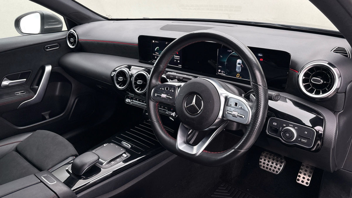 Mercedes-Benz A Class Image 5