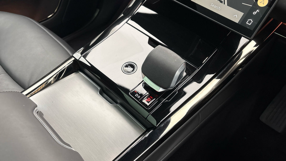 Land Rover Range Rover Sport Urban Image 18