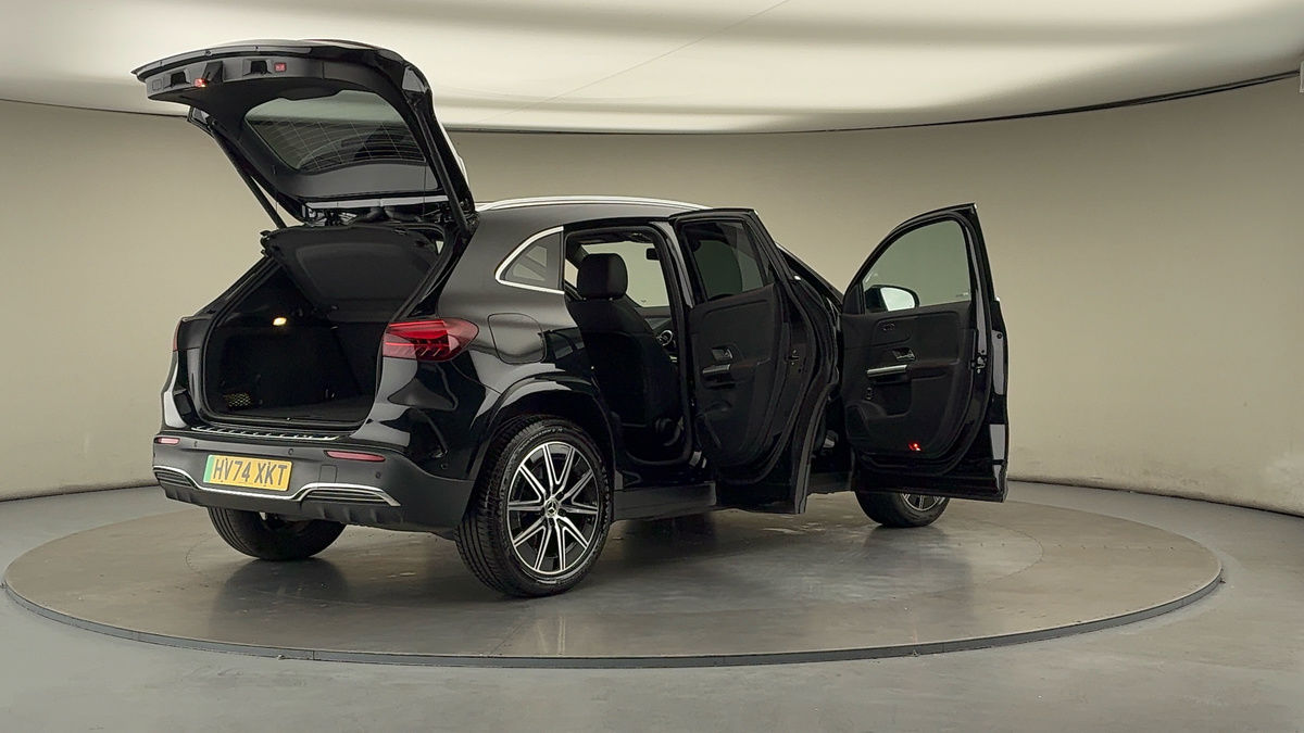 More views of Mercedes-Benz EQA