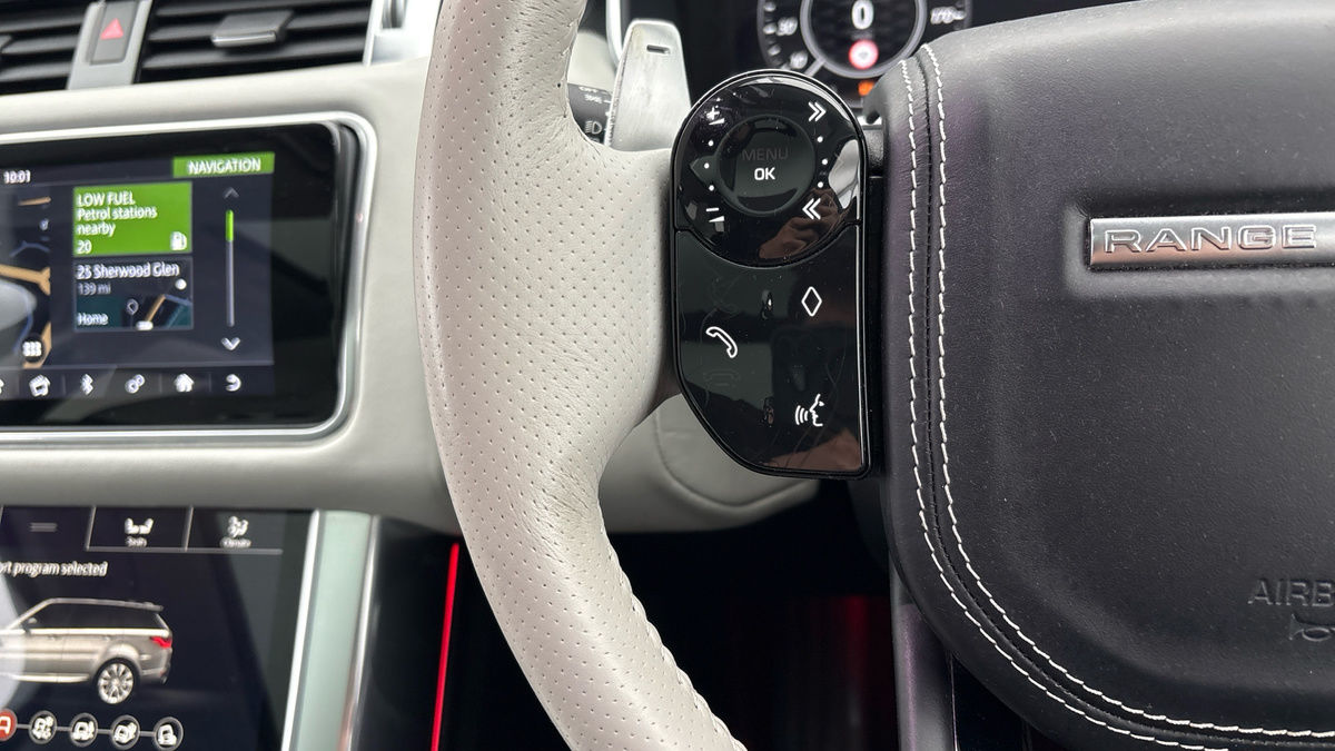 Land Rover Range Rover Sport Image 13