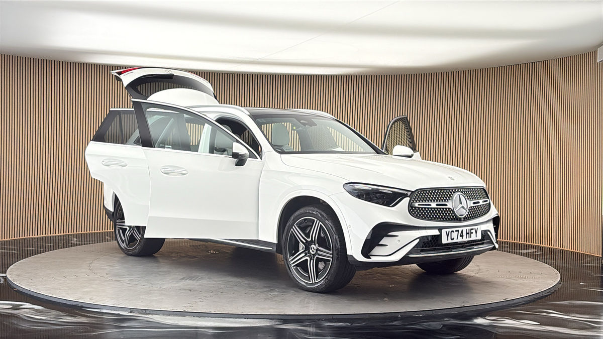 More views of Mercedes-Benz GLC