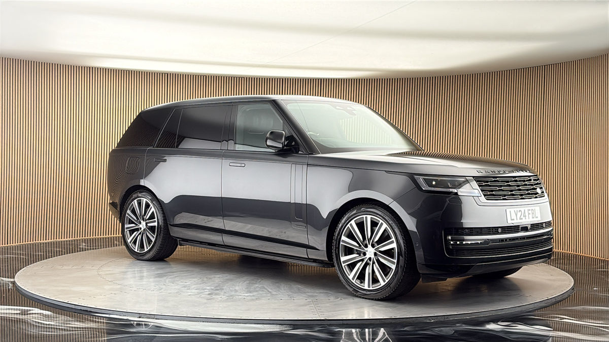 More views of Land Rover Range Rover