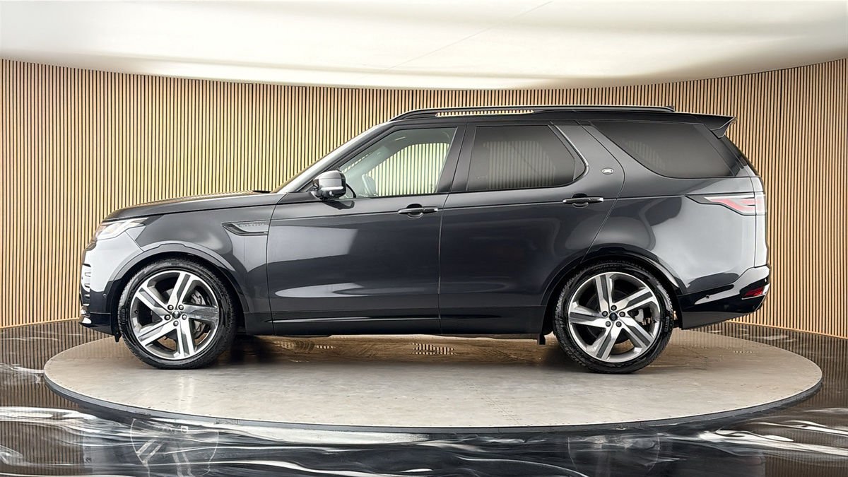 Land Rover Discovery Image 15