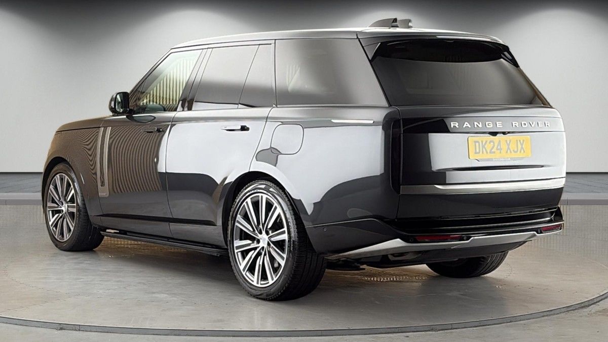 Land Rover Range Rover Image 2
