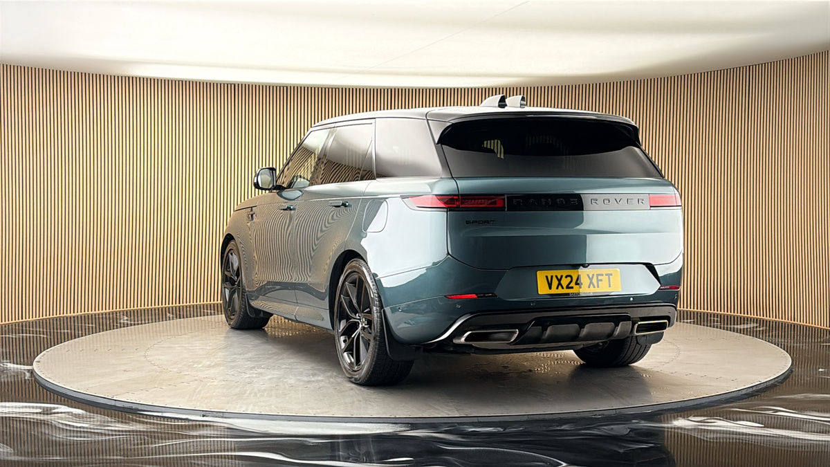 More views of Land Rover Range Rover Sport