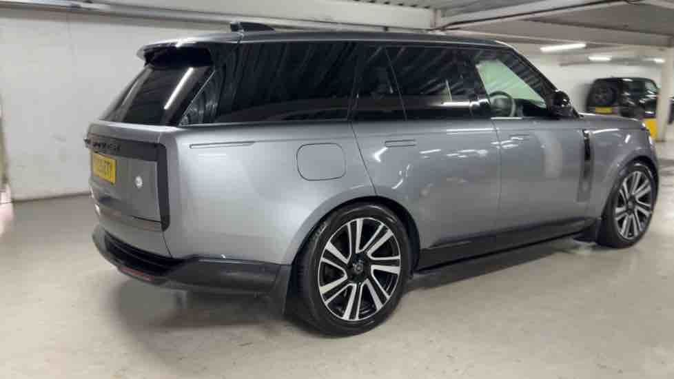 More views of Land Rover Range Rover