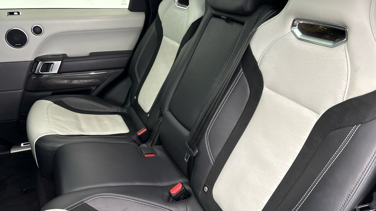 Land Rover Range Rover Sport Image 8