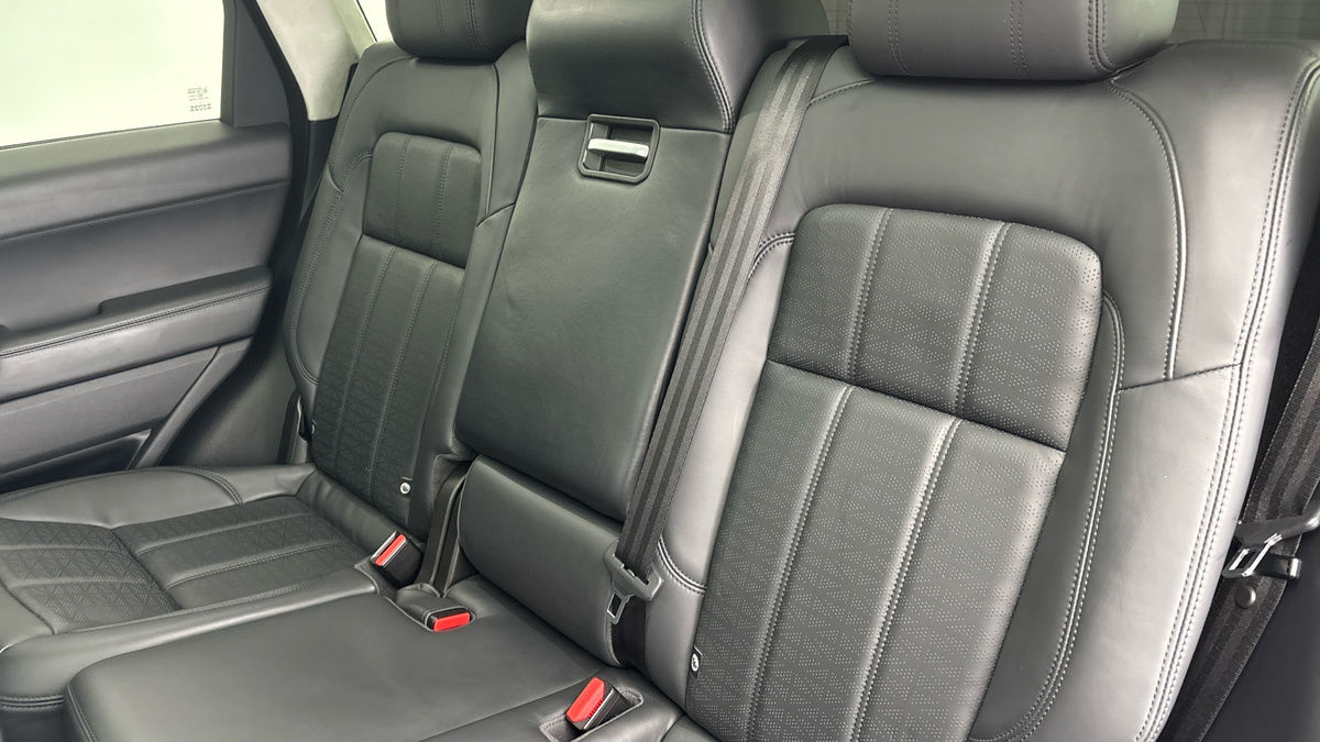 Land Rover Range Rover Sport Image 8