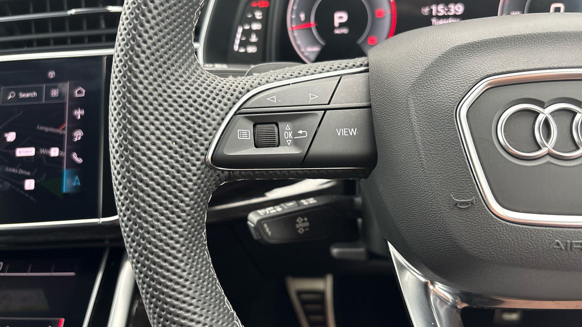 Audi Q7 Image 13