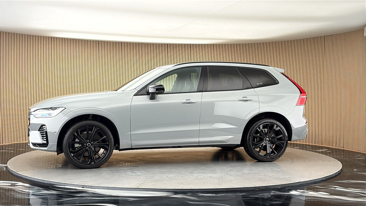 More views of Volvo XC60