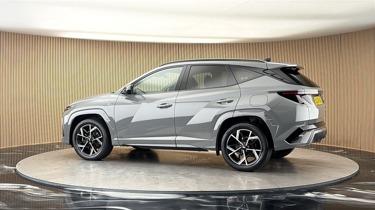 More views of Hyundai TUCSON