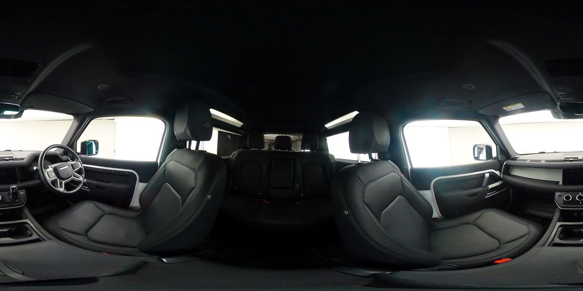 More views of Land Rover Defender 90