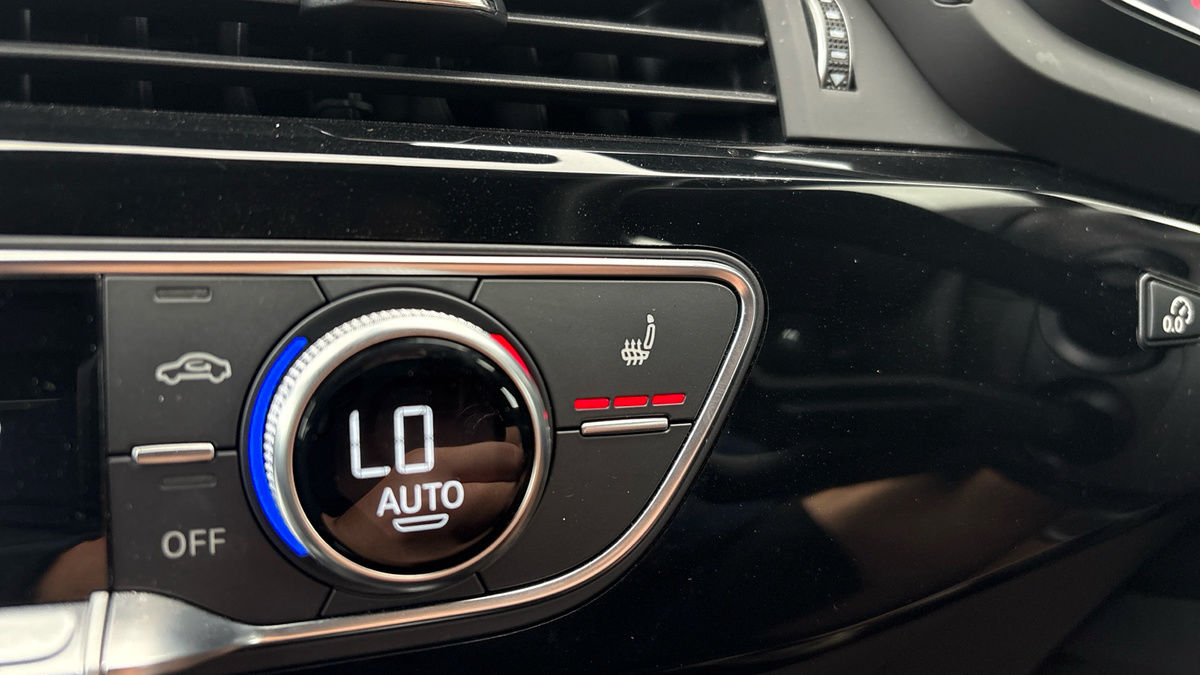 Audi A4 Avant Image 28