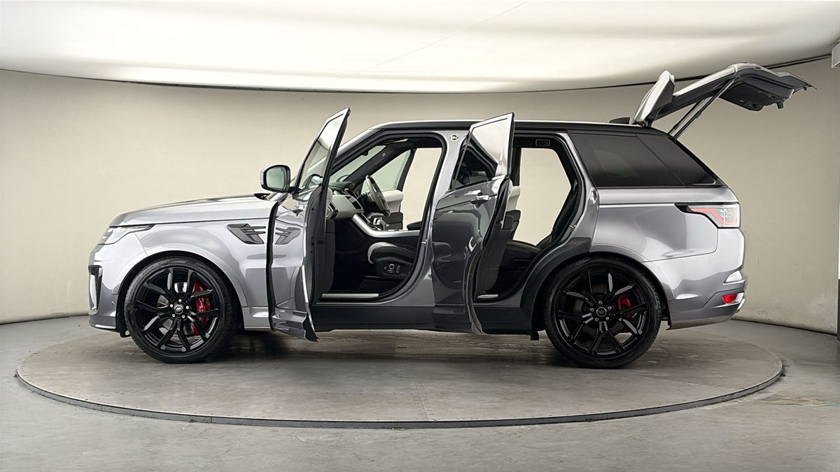 More views of Land Rover Range Rover Sport