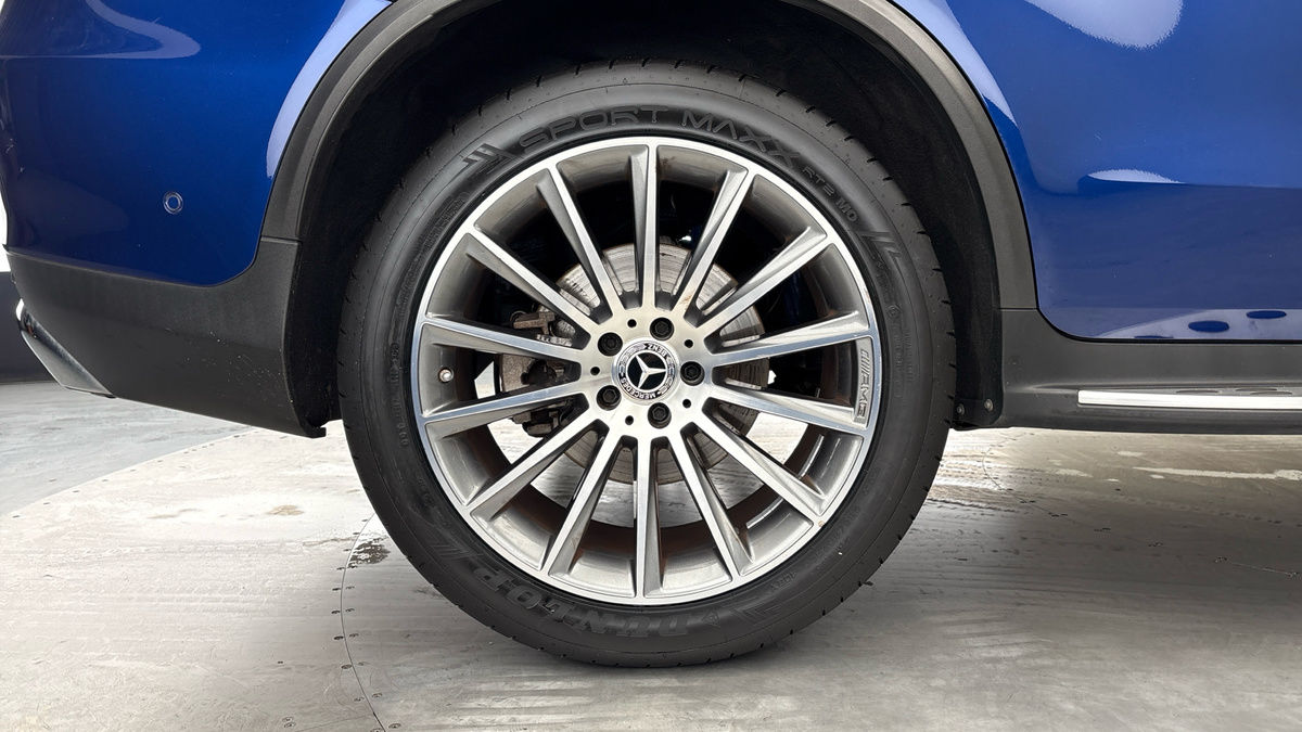 Mercedes-Benz GLC Image 10