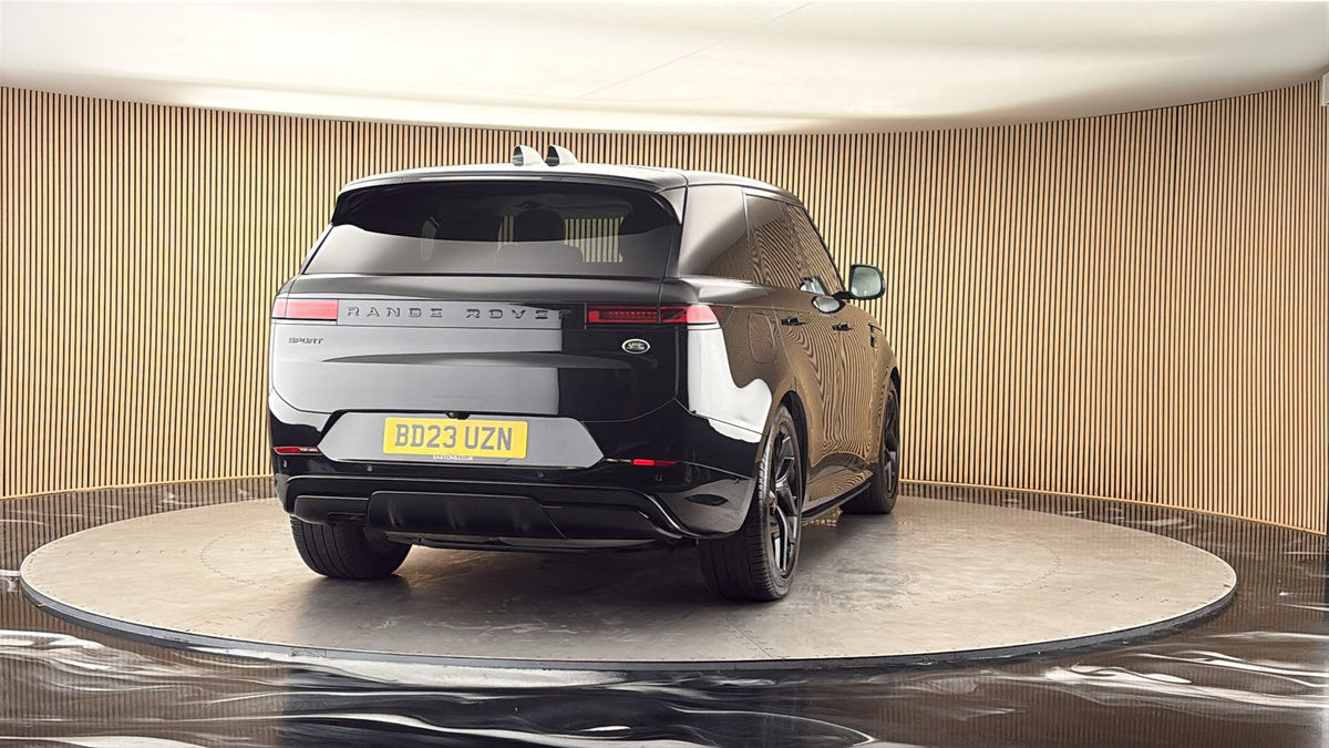 More views of Land Rover Range Rover Sport