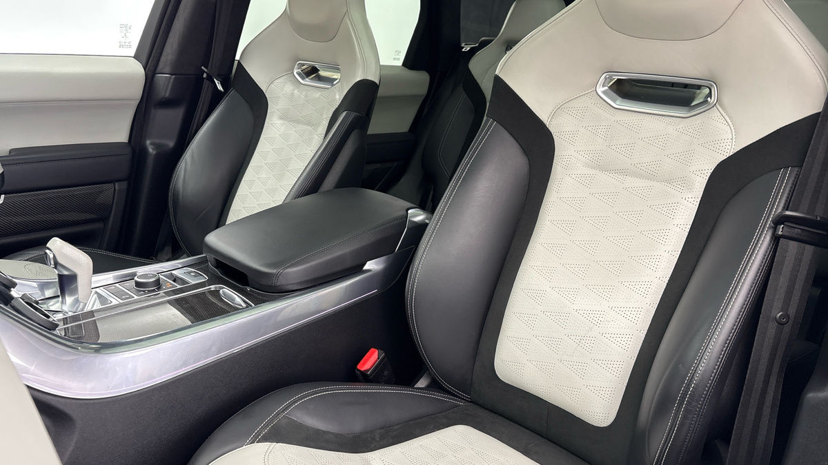 Land Rover Range Rover Sport Image 7