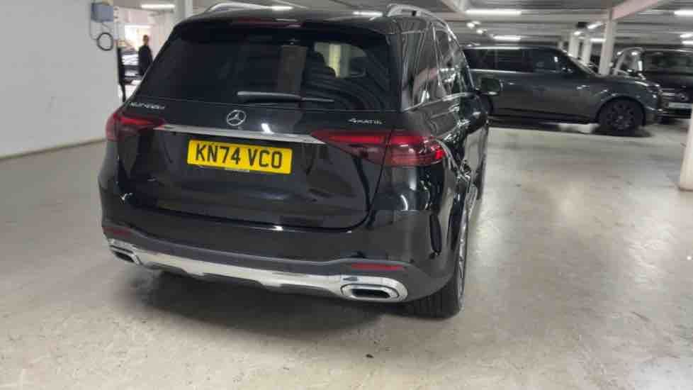 More views of Mercedes-Benz GLE