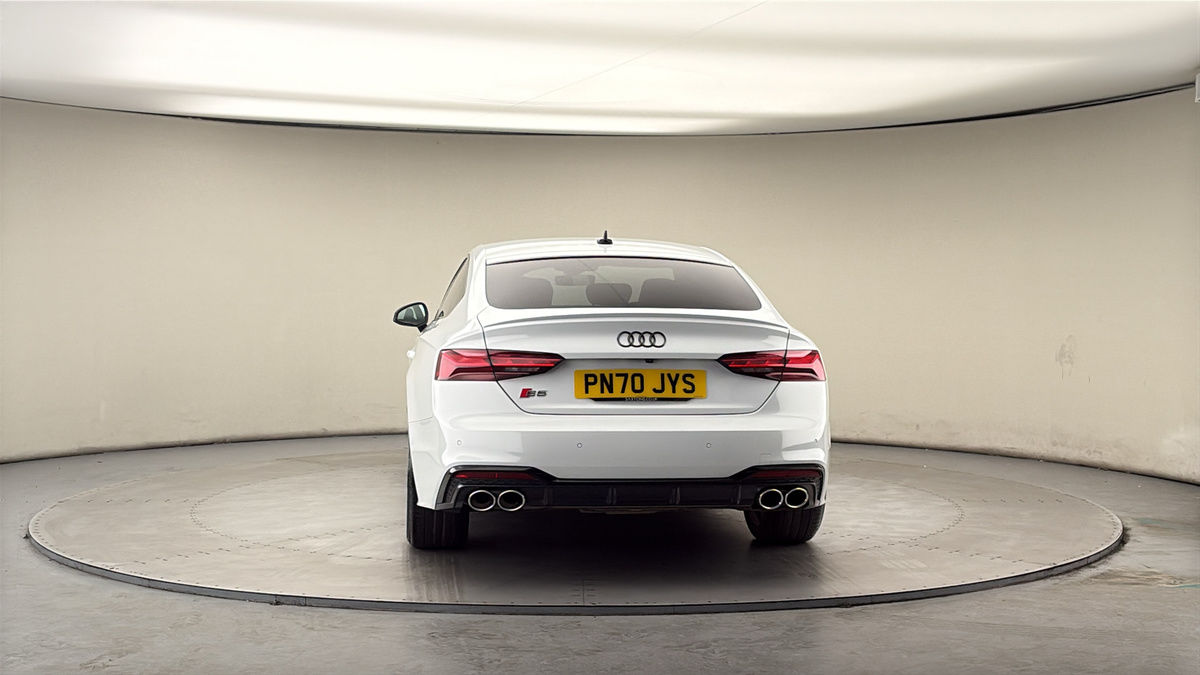 More views of Audi S5