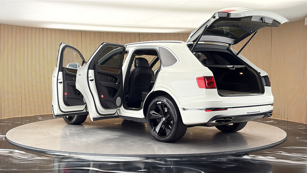 More views of Bentley Bentayga