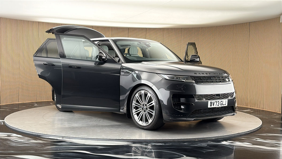 More views of Land Rover Range Rover Sport
