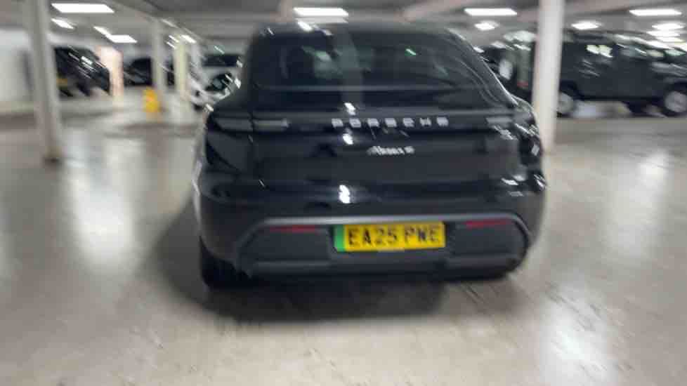 More views of Porsche Macan