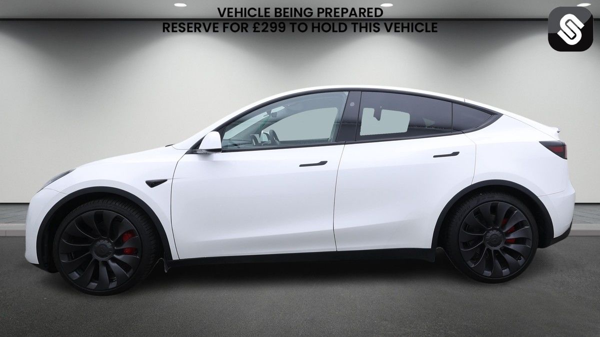 Tesla Model Y Image 6