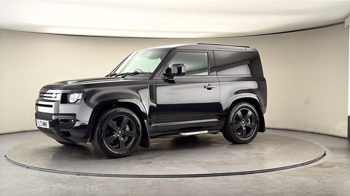 More views of Land Rover Defender 90