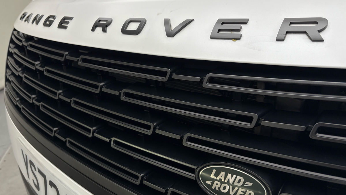 Land Rover Range Rover Image 24