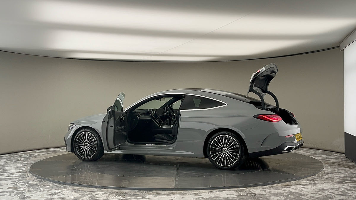 More views of Mercedes-Benz CLE