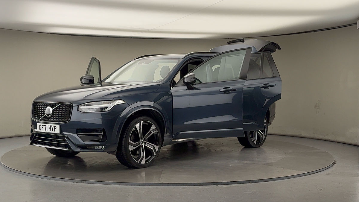 More views of Volvo XC90