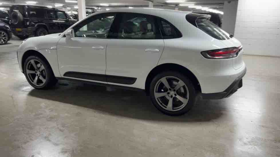 More views of Porsche Macan