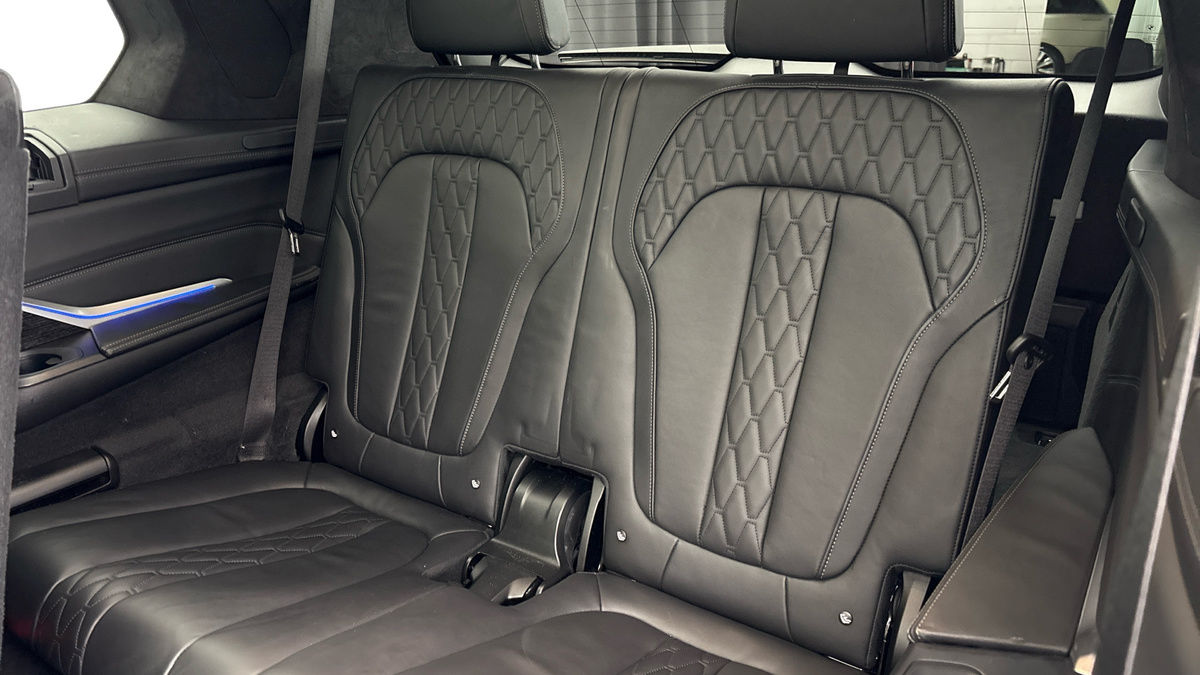 BMW X7 Image 26