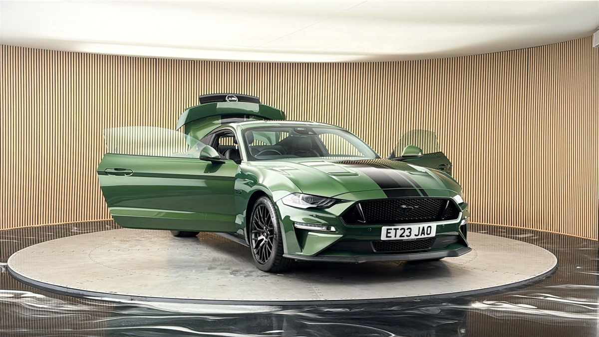 More views of Ford Mustang