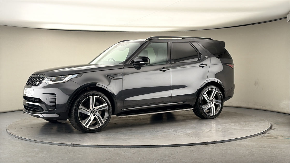 More views of Land Rover Discovery