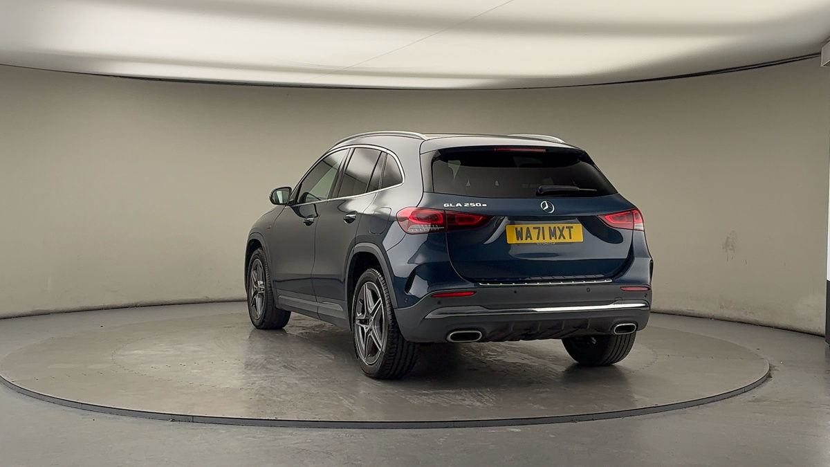 More views of Mercedes-Benz GLA