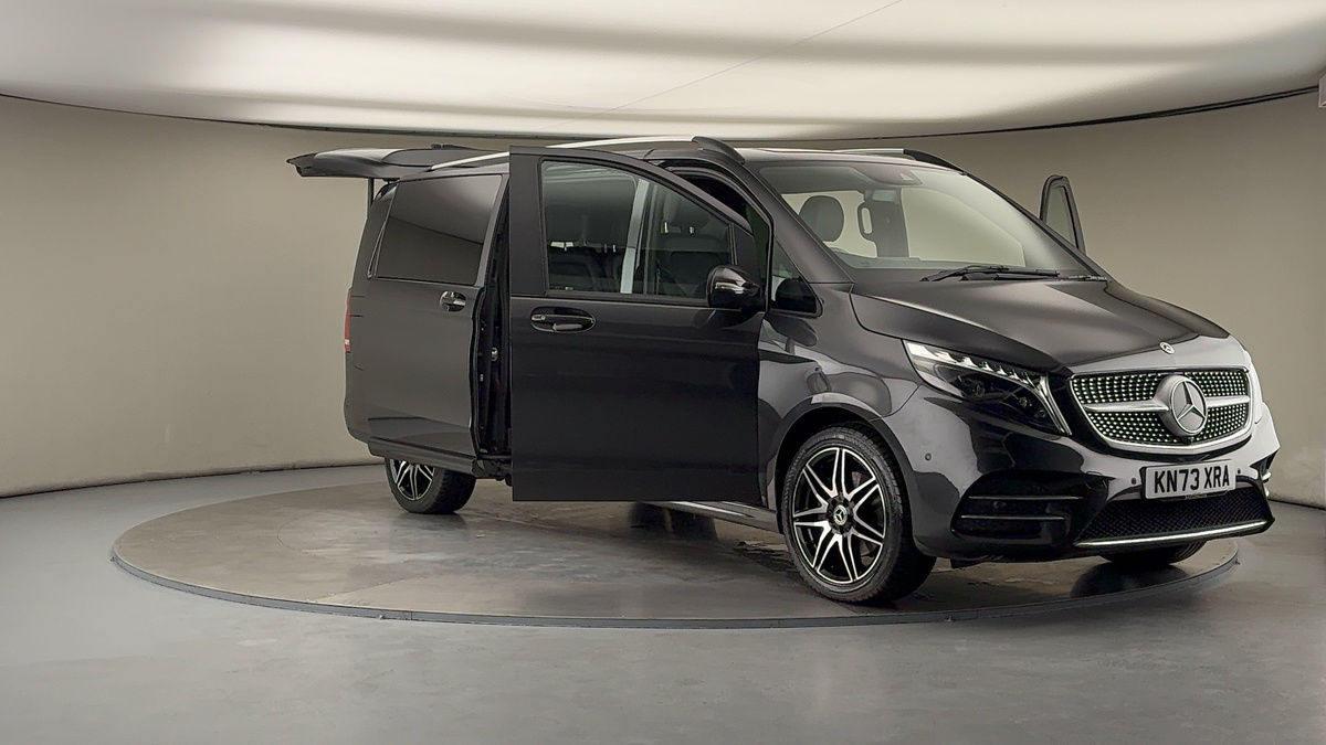 More views of Mercedes-Benz V Class