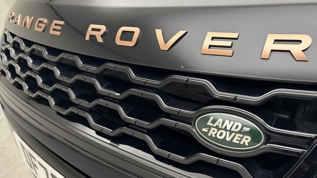 Land Rover Range Rover Evoque Image 24