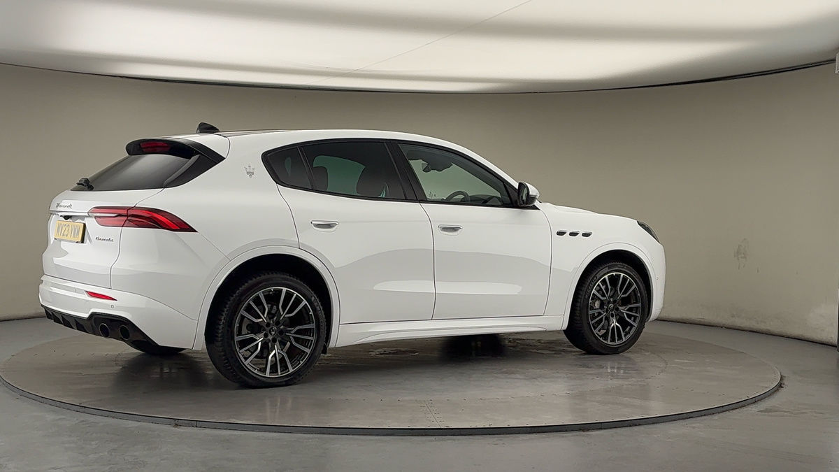 More views of Maserati Grecale