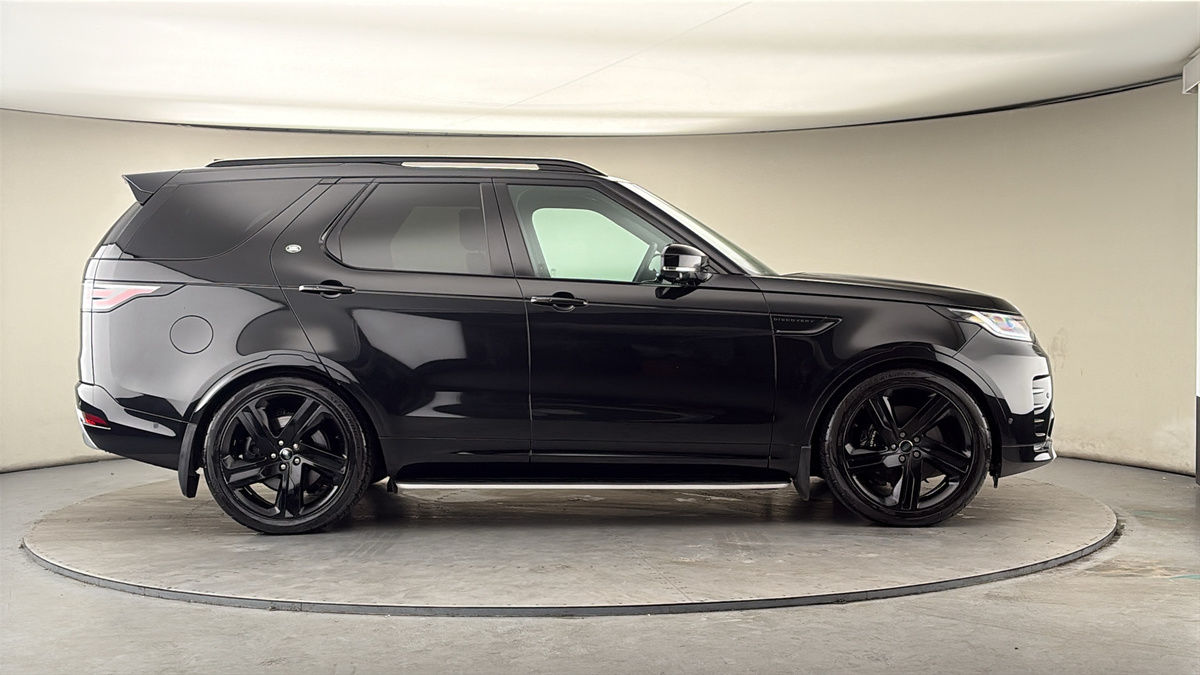 Land Rover Discovery Image 16