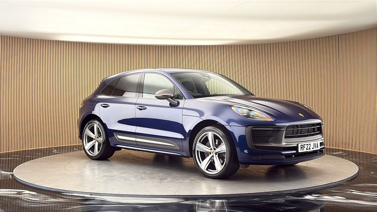 More views of Porsche Macan