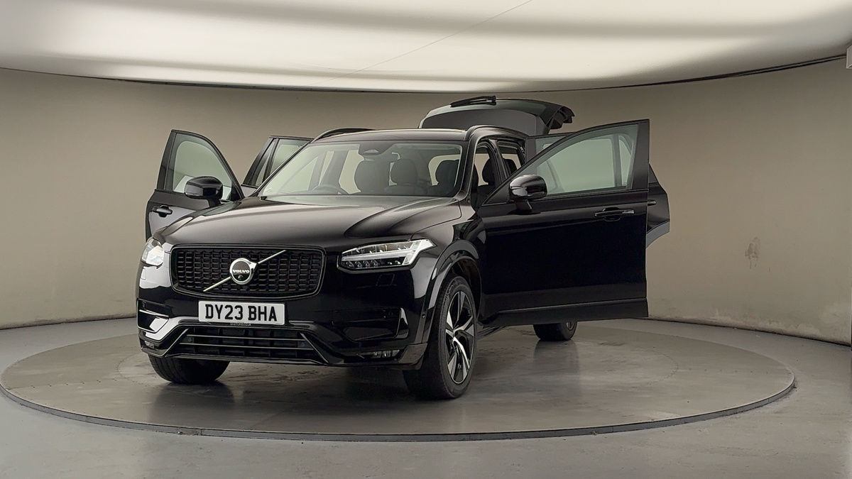 More views of Volvo XC90