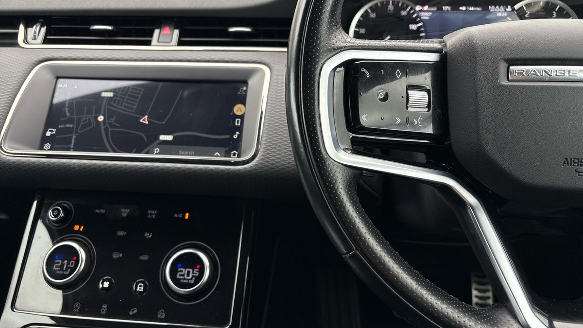 Land Rover Range Rover Evoque Image 13